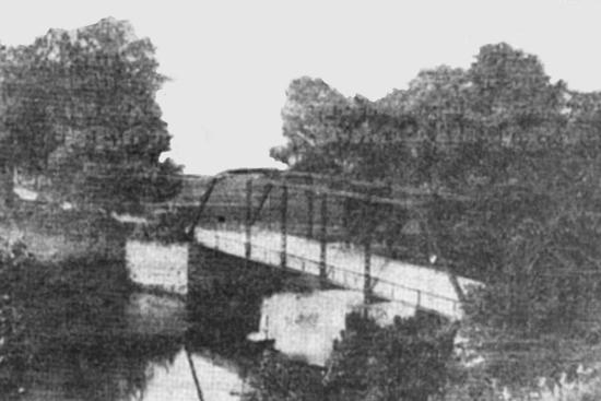 Black and White Photo of Tuttle Bridge