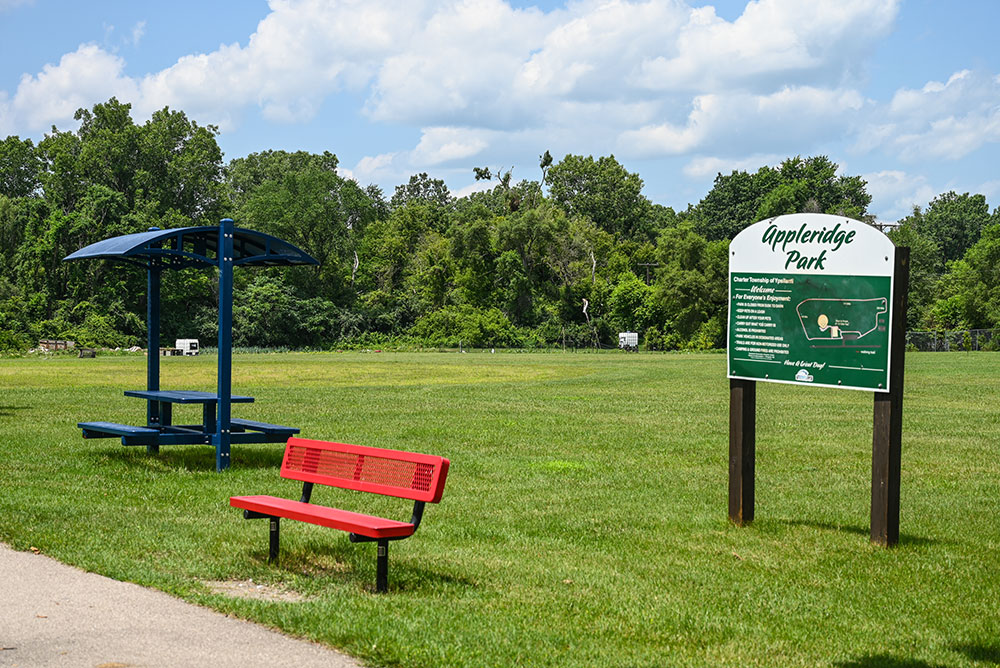 Appleridge Park sign and bench