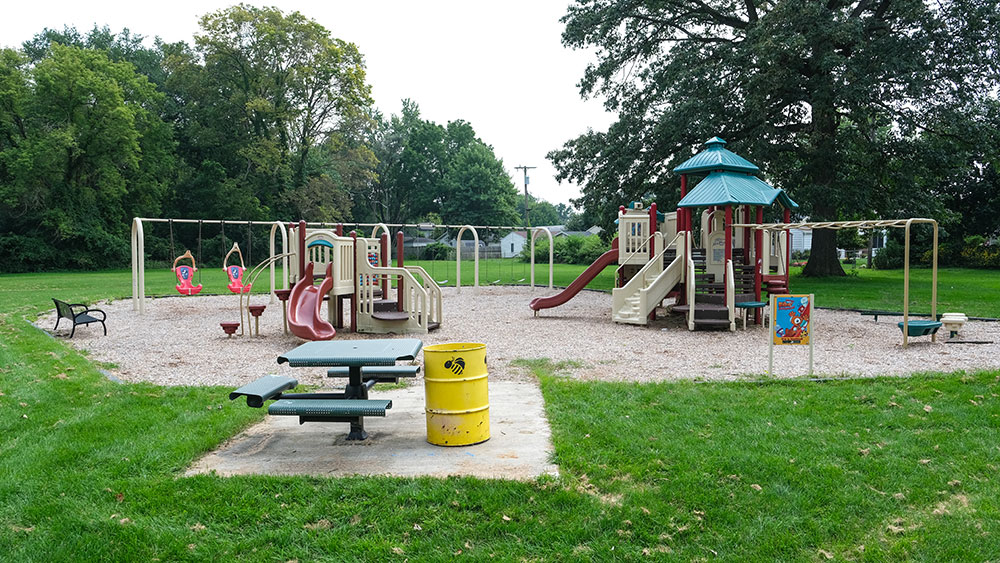 Bud-Blossom Park playground