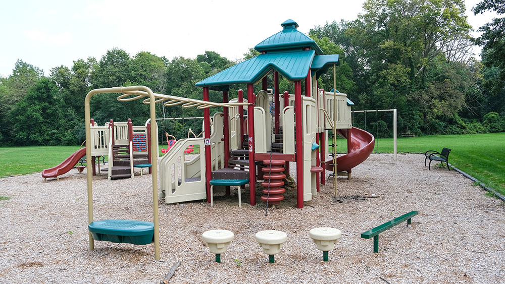 Bud-Blossom Park playground